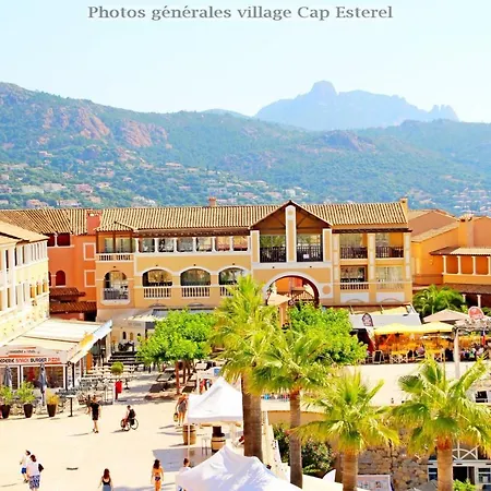 Cap Esterel Village : 3 Pieces Jardin Lave Linge C4 - Esterel Vacances 89la *