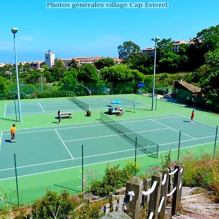 Cap Esterel Village : 3 Pieces Jardin Lave Linge C4 - Esterel Vacances 89la * Saint-Raphael (Var)