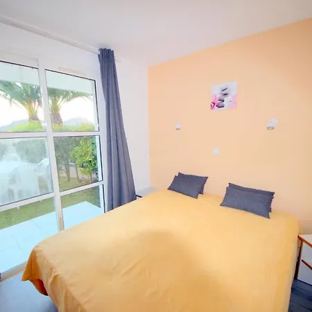 Apartment Cap Esterel Village : 3 Pieces Jardin Lave Linge C4 - Esterel Vacances 89la *