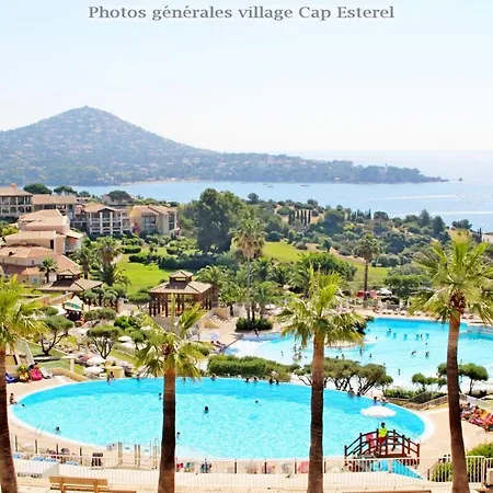 Cap Esterel Village : 3 Pieces Jardin Lave Linge C4 - Esterel Vacances 89la